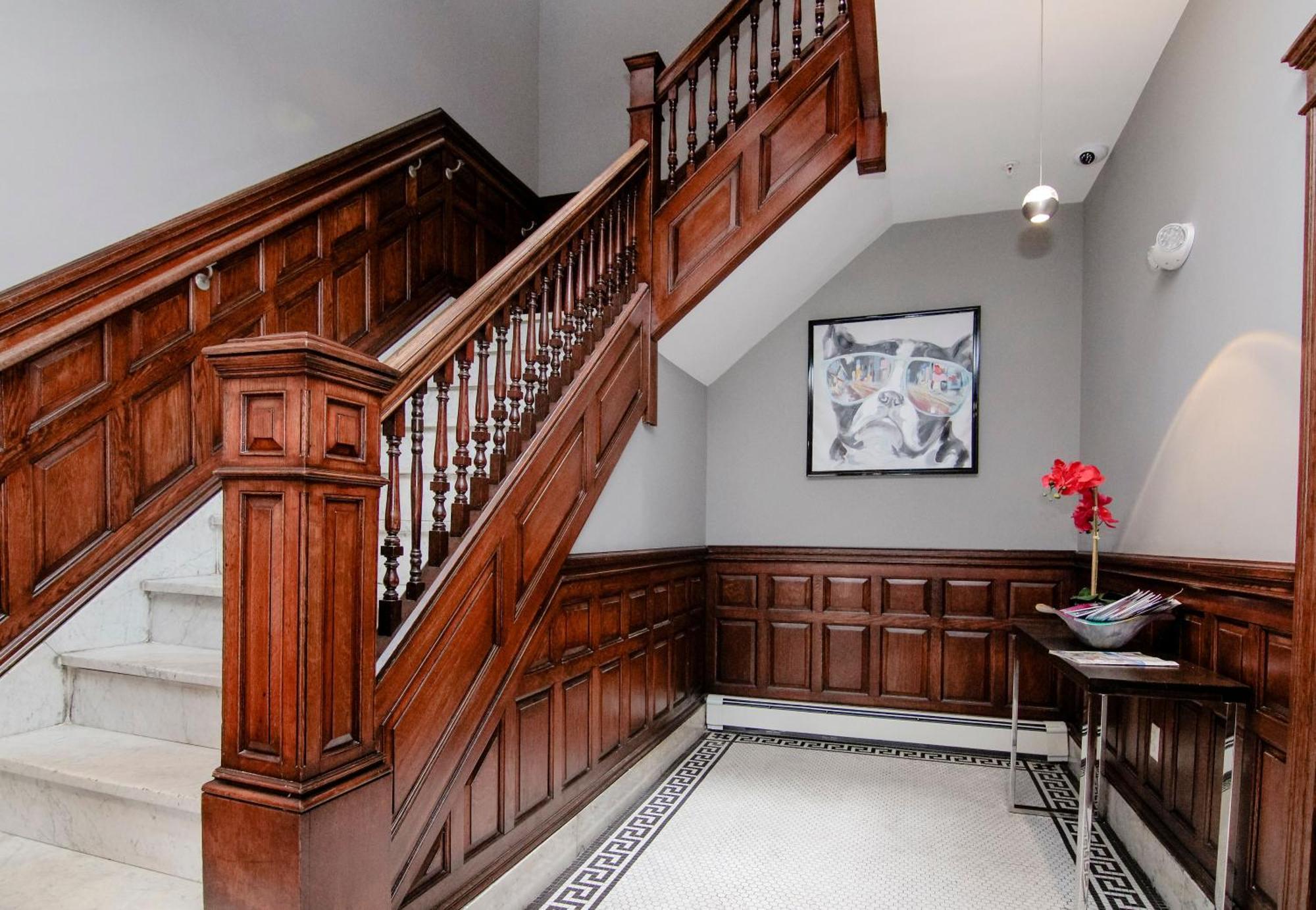 A Stylish Stay W/ A Queen Bed, Heated Floors.. #34 Brookline Exterior foto